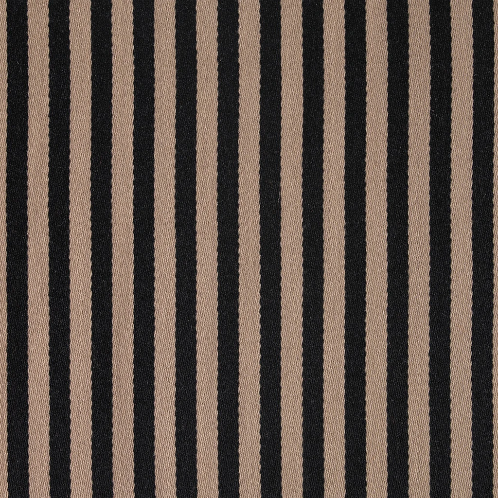 Black/Raw Umber