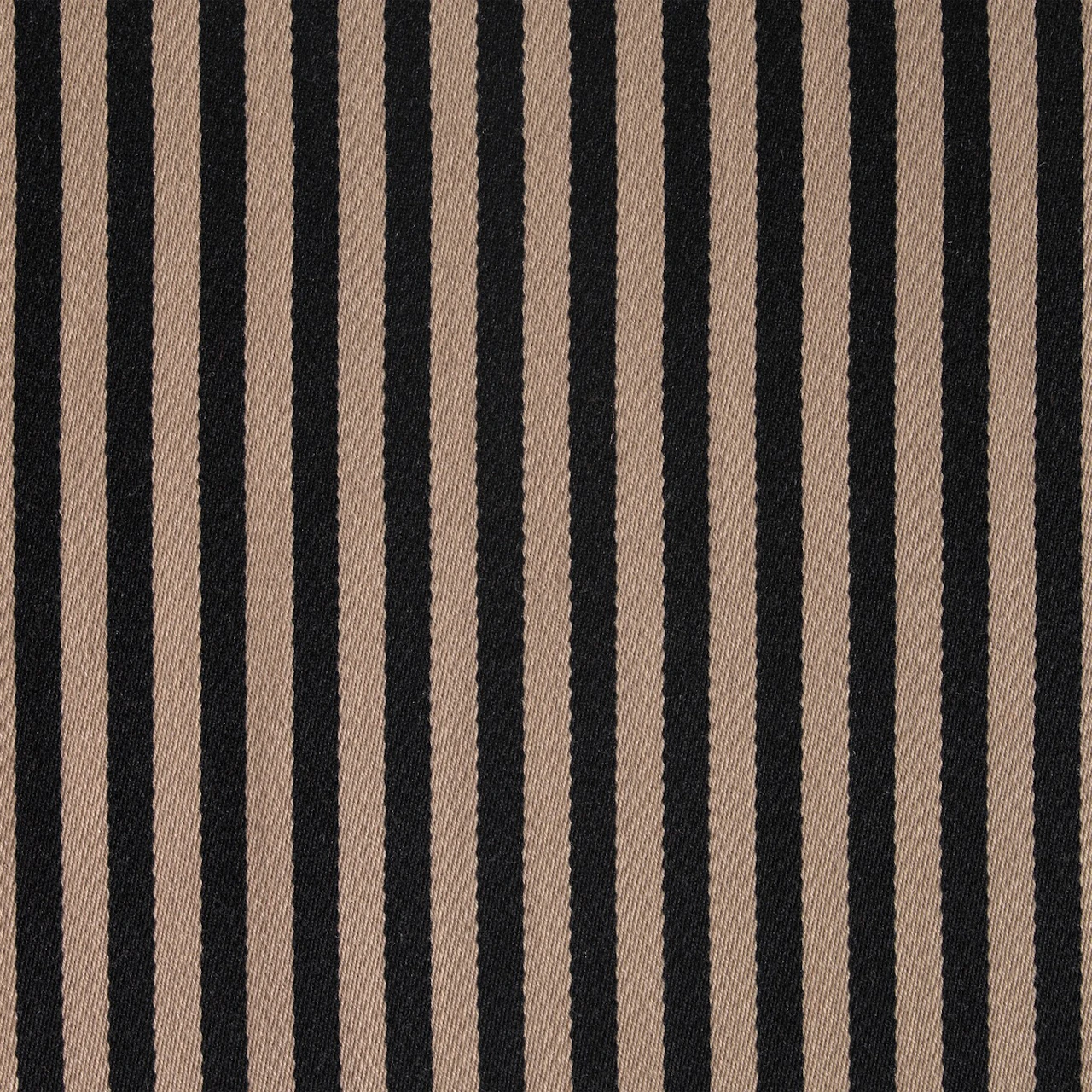 Black/Raw Umber
